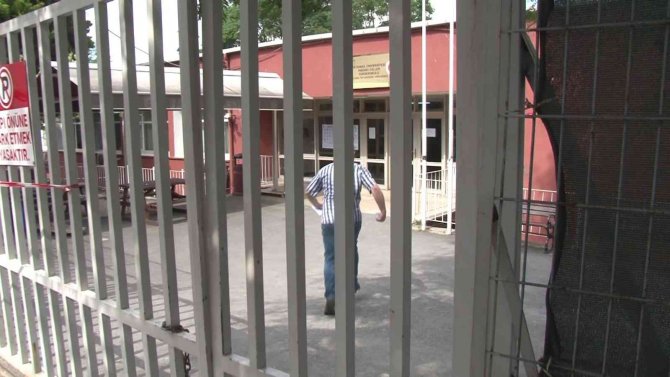 Tyt Sınavına Geç Kalanlar Kapıdan Döndü