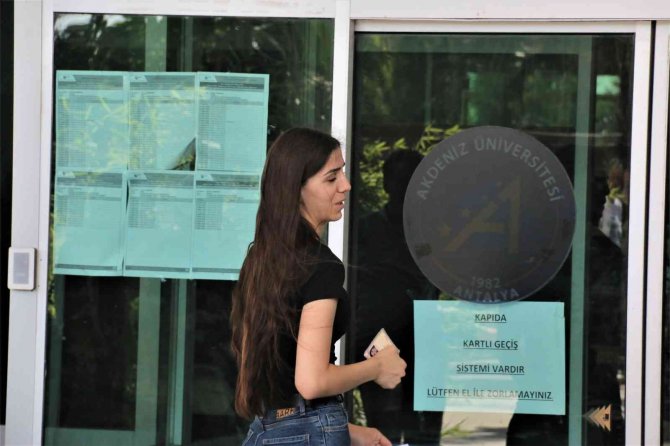 Uyarılara Rağmen 1 Yıl 1 Dakika İle Kaybedildi