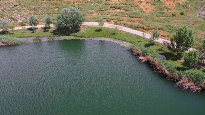 ’Toroslar’ın İncileri’ Dipsiz Göl Ve Eğrigöl’den Bahara Muhteşem Selamlama