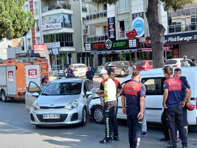 Aydın’da 2 Otomobil Çarpıştı: 1 Yaralı