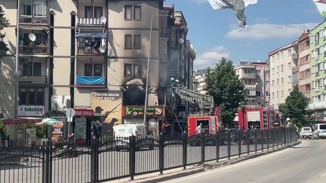 Amasya’da Av Bayisinde Çıkan Yangın Söndürüldü