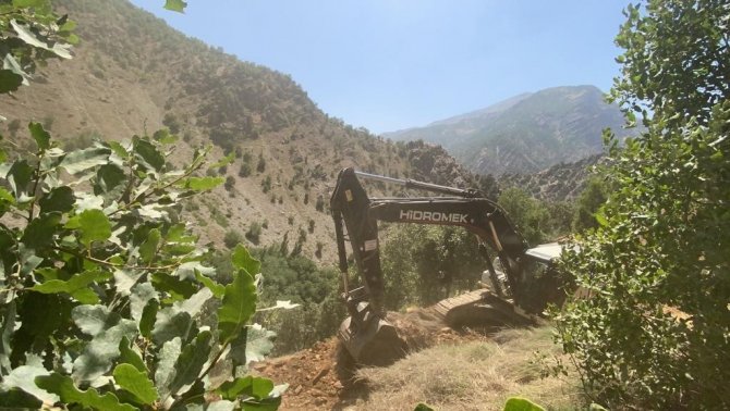 Hakkari’nin Romtik Mezrası Yeni Yoluna Kavuşuyor