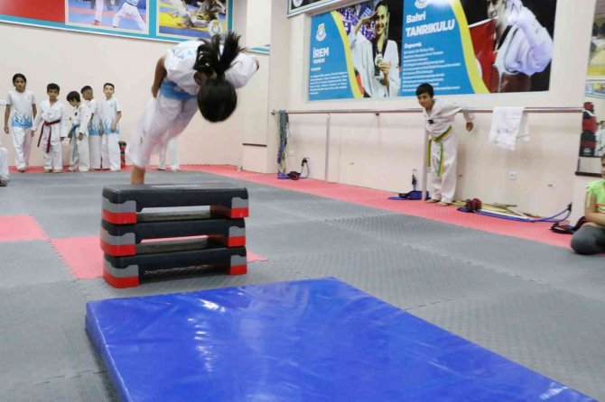 Haliliye’de Gençlerin Adresi Yaz Spor Okulları Oluyor