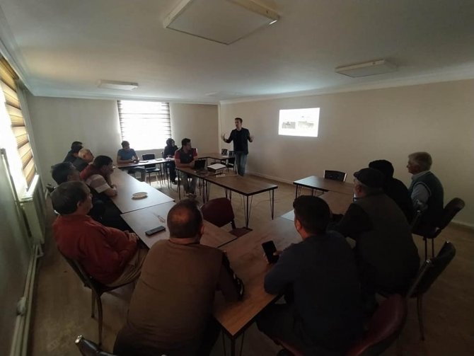 Kars’ta Ayçiçeği Bilgilendirme Toplantısı