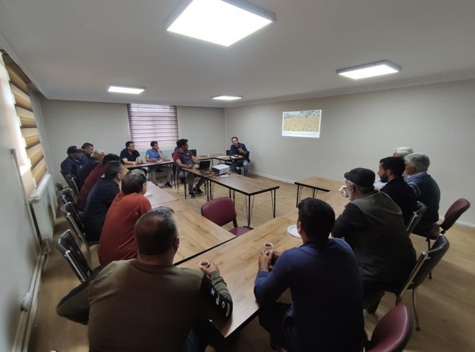 Kars’ta Ayçiçeği Bilgilendirme Toplantısı