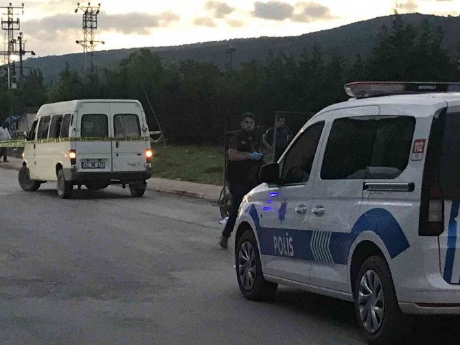 Kocaeli’de İki Aile Birbirine Girdi, O Anlar Kameraya Yansıdı