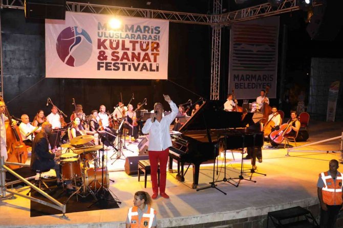 Ünlü Caz Piyanisti Marmaris’te Sahne Aldı