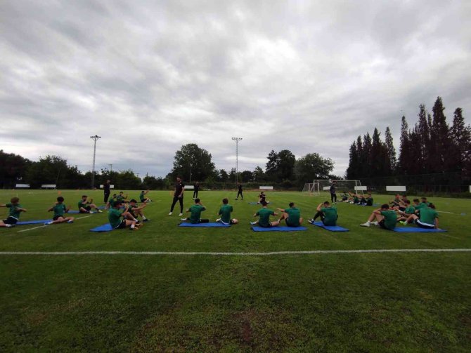 Sakaryaspor, Sezonun İlk Antrenmanına Çıktı