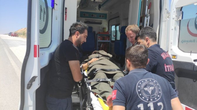 Malatya’da Şarampole Uçan Araçta Can Pazarı: 2’si Ağır 6 Yaralı