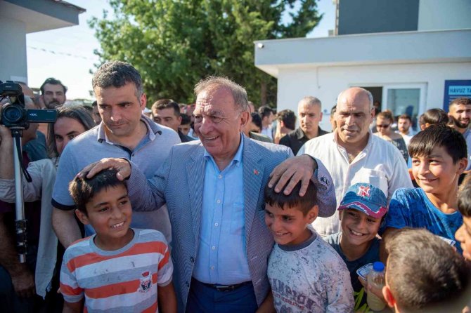 Sarıhamzalı Yüzme Havuzu’nda İlk Kulaçlar Atıldı