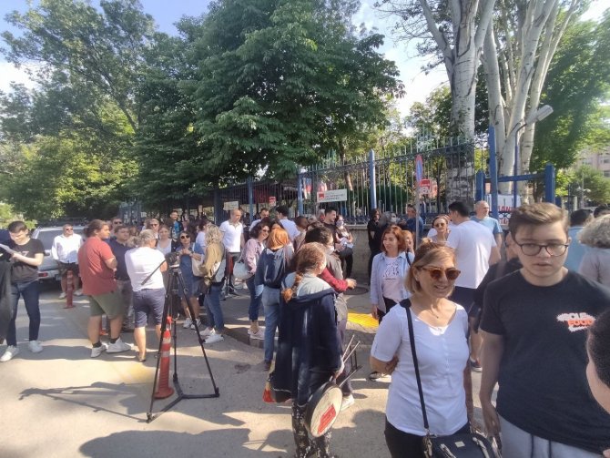 Yks’nin İkinci Oturumu Ayt Başladı