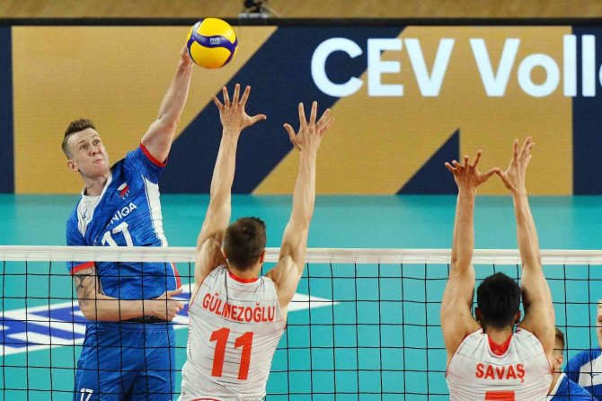 A Milli Erkek Voleybol Takımı, Avrupa Altın Ligi’nde İkinci Oldu
