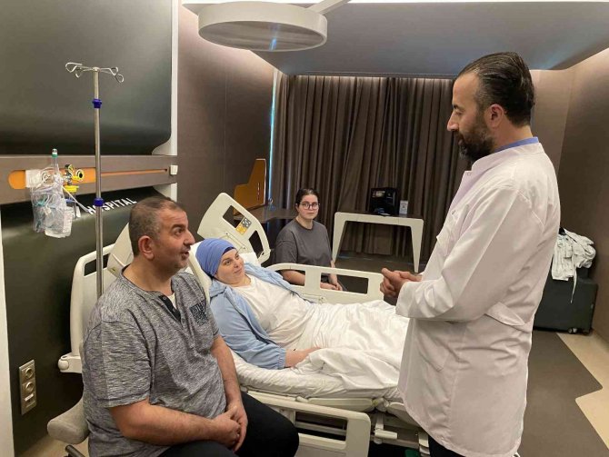 Gurbetçi Obez Aile Türkiye’de Şifa Buldu: "Topluca Olsun Bitsin Dedik"