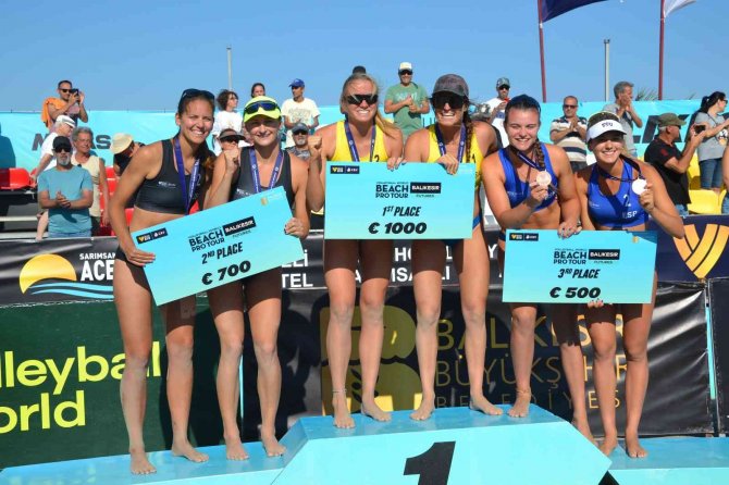Ayvalık’ta Plaj Voleybolu Vw Beach Pro Tour Balıkesir Futures Şampiyonası Sona Erdi