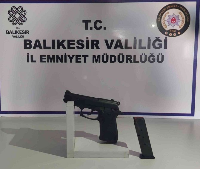 Balıkesir’de Polisten Asayiş Ve Uyuşturucu Operasyonu