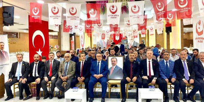 Bbp Genel Başkan Yardımcısı Alfatlı: "Si̇ha’ların Üretimini Durduracağım Diyene Mi Oy Vereceksiniz"