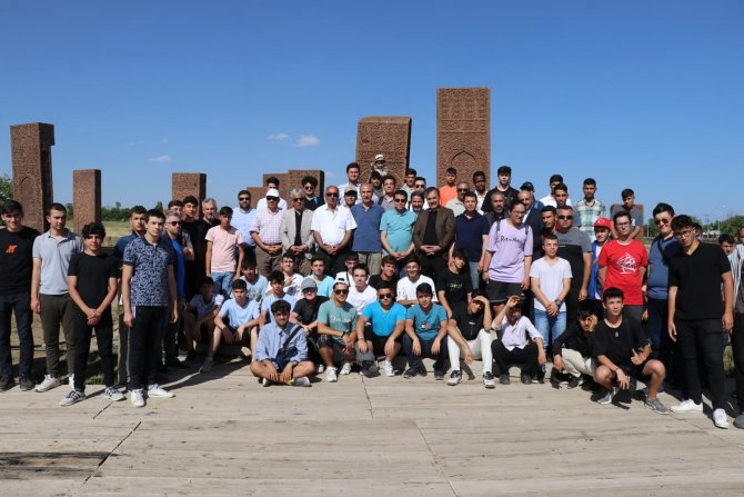 Restorasyonu Tamamlanan Mezar Taşları Turizme Kazandırıldı
