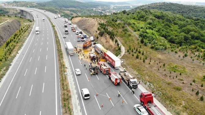 Kuzey Marmara’da 2 Tır Çarpıştı: 1 Ölü