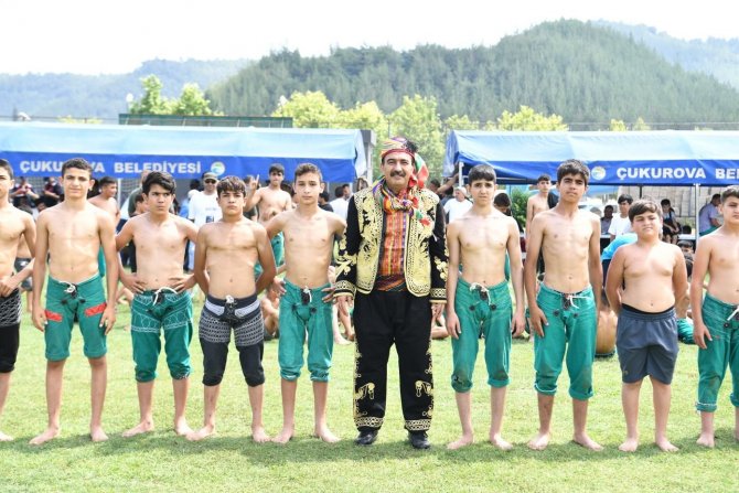 Salbaş’ta Başpehlivan İ̇sa Göçen Oldu