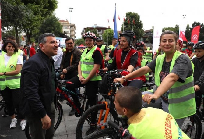 Düzce 7. Bisiklet Baharında Yüzlerce Pedal Döndü