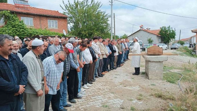 İ̇mam Hatip Hasan Yıldırım, Son Yolculuğuna Uğurlandı