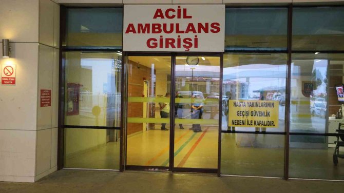 Benzin Döküp Hem Annesini Hem De Evi Yakan Şahıs Yakalandı