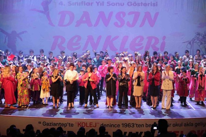 İ̇lkokul Öğrencileri Dansın Renklerini Sahneye Taşıdı