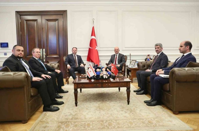 İ̇çişleri Bakanı Soylu, Kktc’li Mevkidaşı Öztürkler İle Bir Araya Geldi