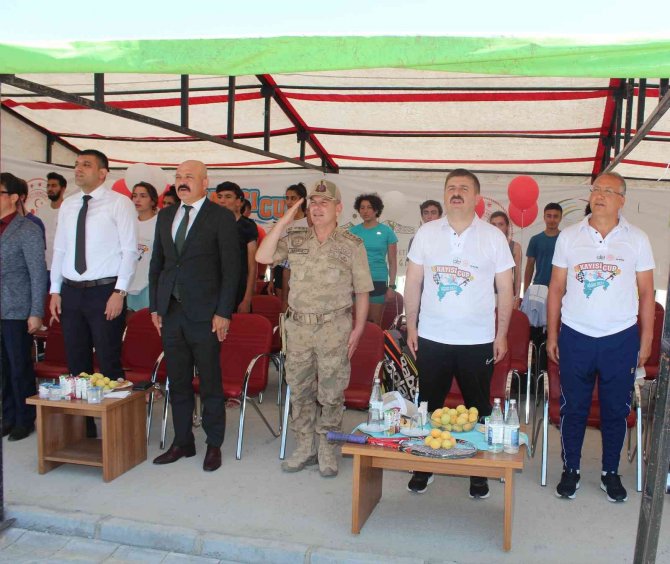 Iğdır’da 2. Kayısı Cup Spor Şenlikleri Tenis Müsabakaları Başladı