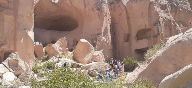 Kapadokya’da En Çok Zelve Açık Hava Müzesi Ziyaret Ediliyor