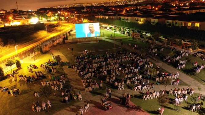 Kartepe’de Yazlık Sinema Sezonu Başladı