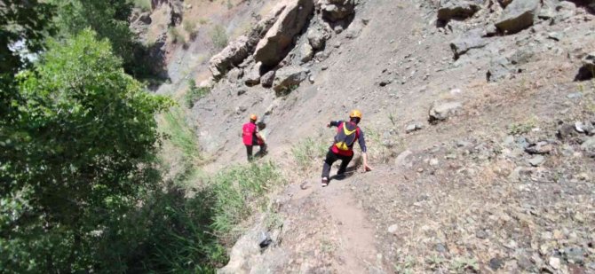 Çayda Akıntıya Kapılan Sağlıkçıyı Arama Çalışmaları 10’uncu Gününde