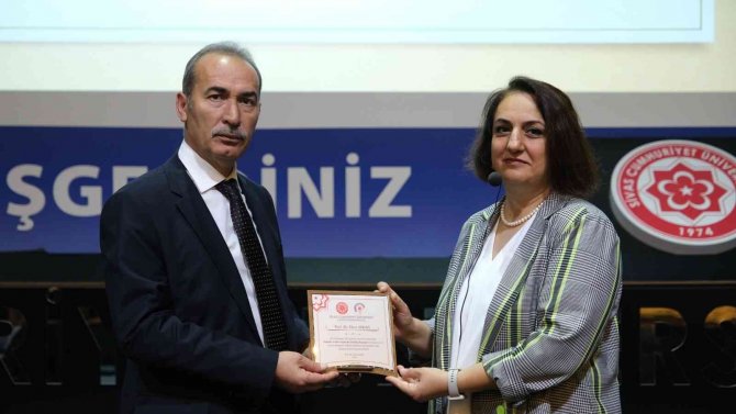 Scü’de Liderlik Eğitimi