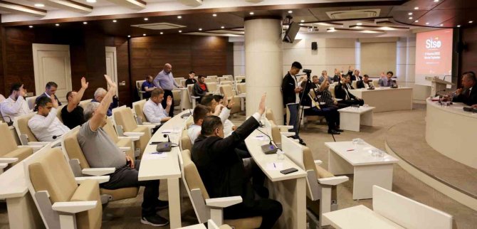 Sivaslı İş Adamlarının Yeni Pazar Arayışları Sürüyor