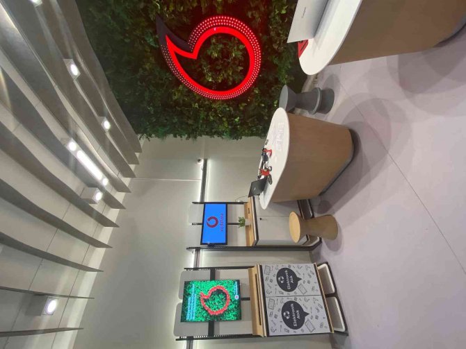 “Bu Atıklar Kod Yazıyor” Projesine Vodafone Mağazaları Da Dahil Oluyor