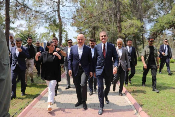 Bakan Karaismailoğlu: "15 Temmuz Şehitler Köprüsünü 2023’te Açacağız"