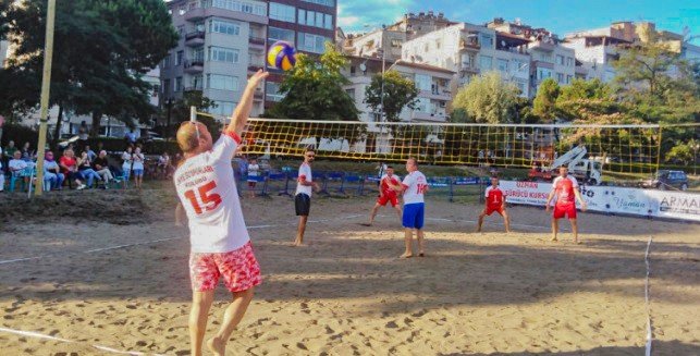 Ordu’da Manyetik Kum Voleybol Turnuvası Başlıyor