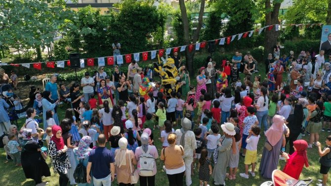 Yalova Belediyesi Açık Hava Çocuk Etkinliğine 4 Bin 500 Kişi Katıldı