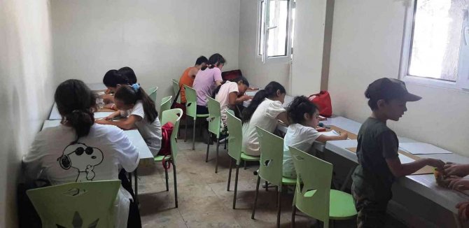 Altınova’da Resim Kursuna Büyük Talep