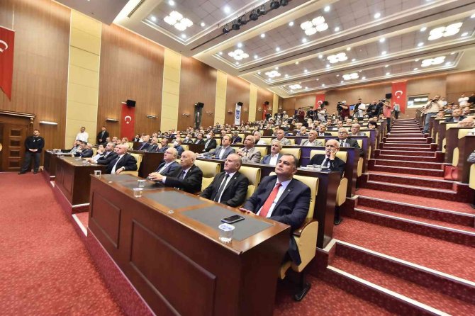 Ankara Büyükşehir Belediye Başkanı Yavaş: “Mazeret Üretmeyeceğiz, Çözüm Üreteceğiz”