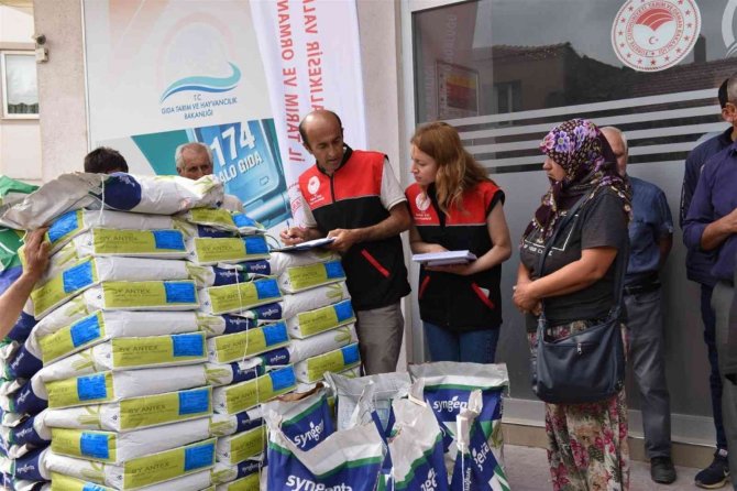 Büyükşehir’den Bin Çiftçiye Tohum Desteği