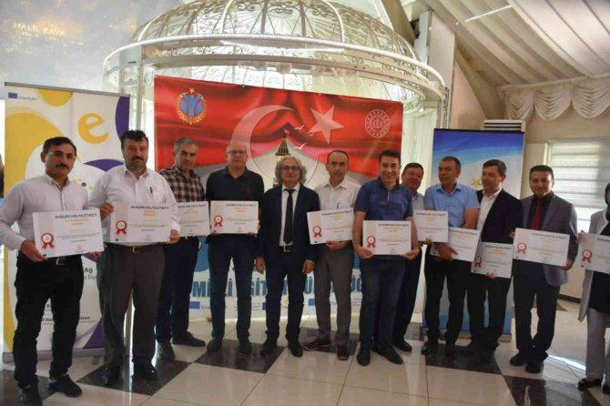 Etwinning Kalite Etiketi Ödül Töreni Gerçekleştirildi