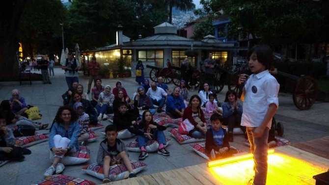 Bursa’da 7’den 70’e Masal Dünyasına Renkli Yolculuk