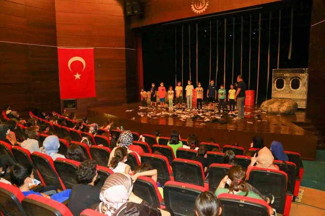 Uşak’ta Yaz Okulu İçin Son Gün 1 Temmuz