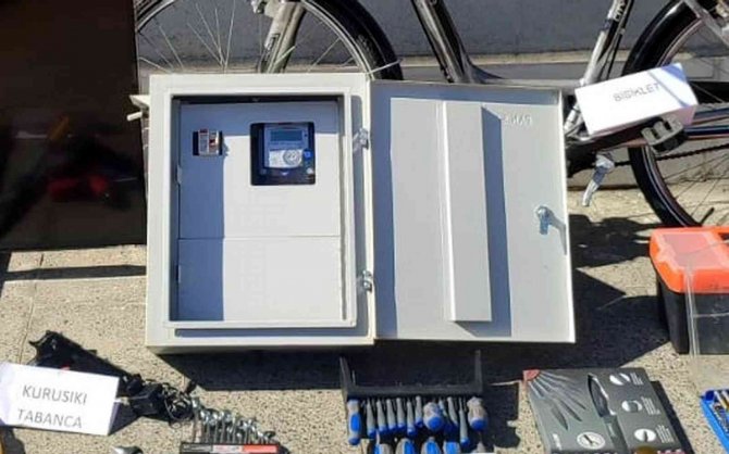 Sınır Tanımayan Hırsızlık: Elektrik Sayacını Bile Çaldılar
