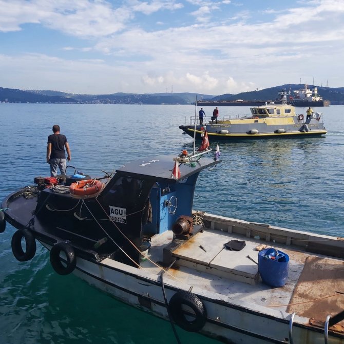 Sarıyer’de Amatör Olta Balıkçıları Ve Denizde Kaçak Midye Avcılığı Denetimi
