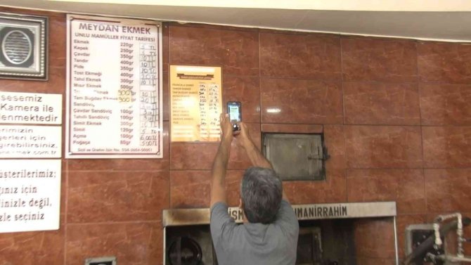 Kadıköy’de Fırınlarda Ekmeklere Zam Denetimi