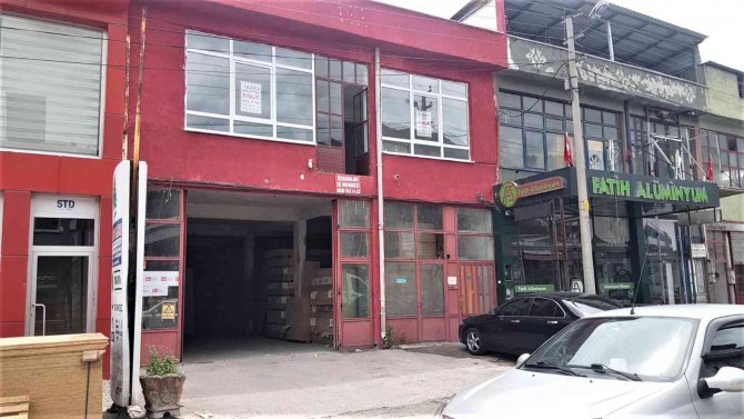 Karabük’te 4 Metre Yükseklikten Düşen Kişi Yaralandı