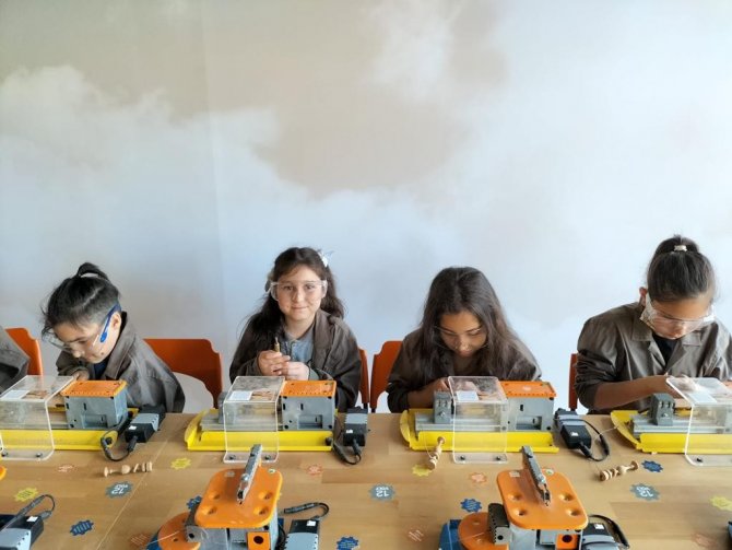 Tatil Başladı Antalya Bilim Merkezinde Yaz Kampları Başladı