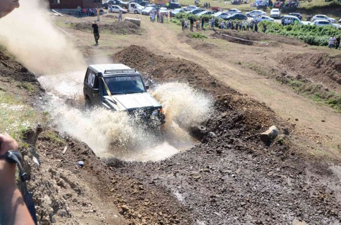 Adrenalin Tutkunları Kartepe’de Buluşuyor